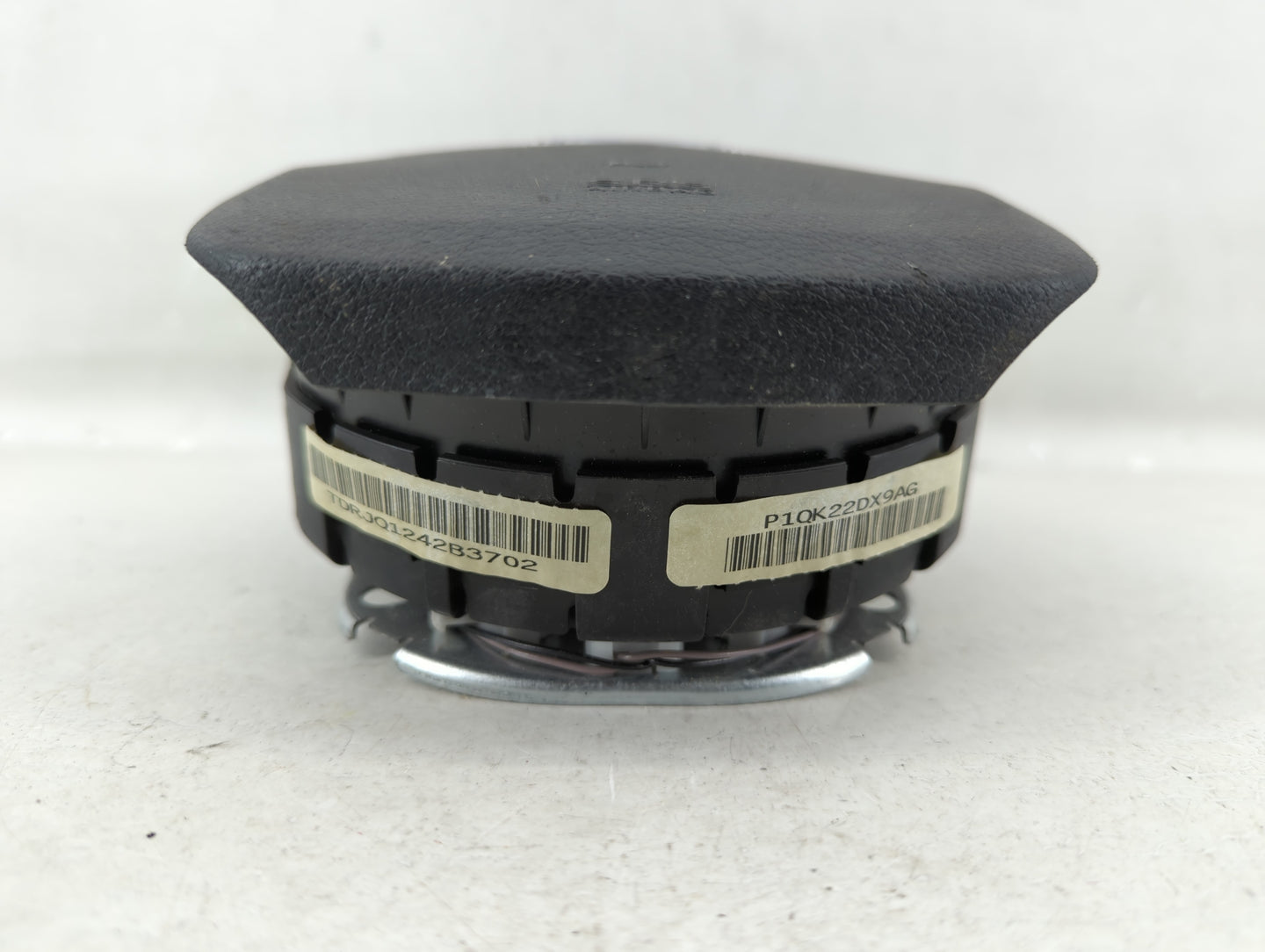 2011-2012 Chrysler Town & Country Air Bag Passenger Right Dashboard Oem - Oemusedautoparts1.com