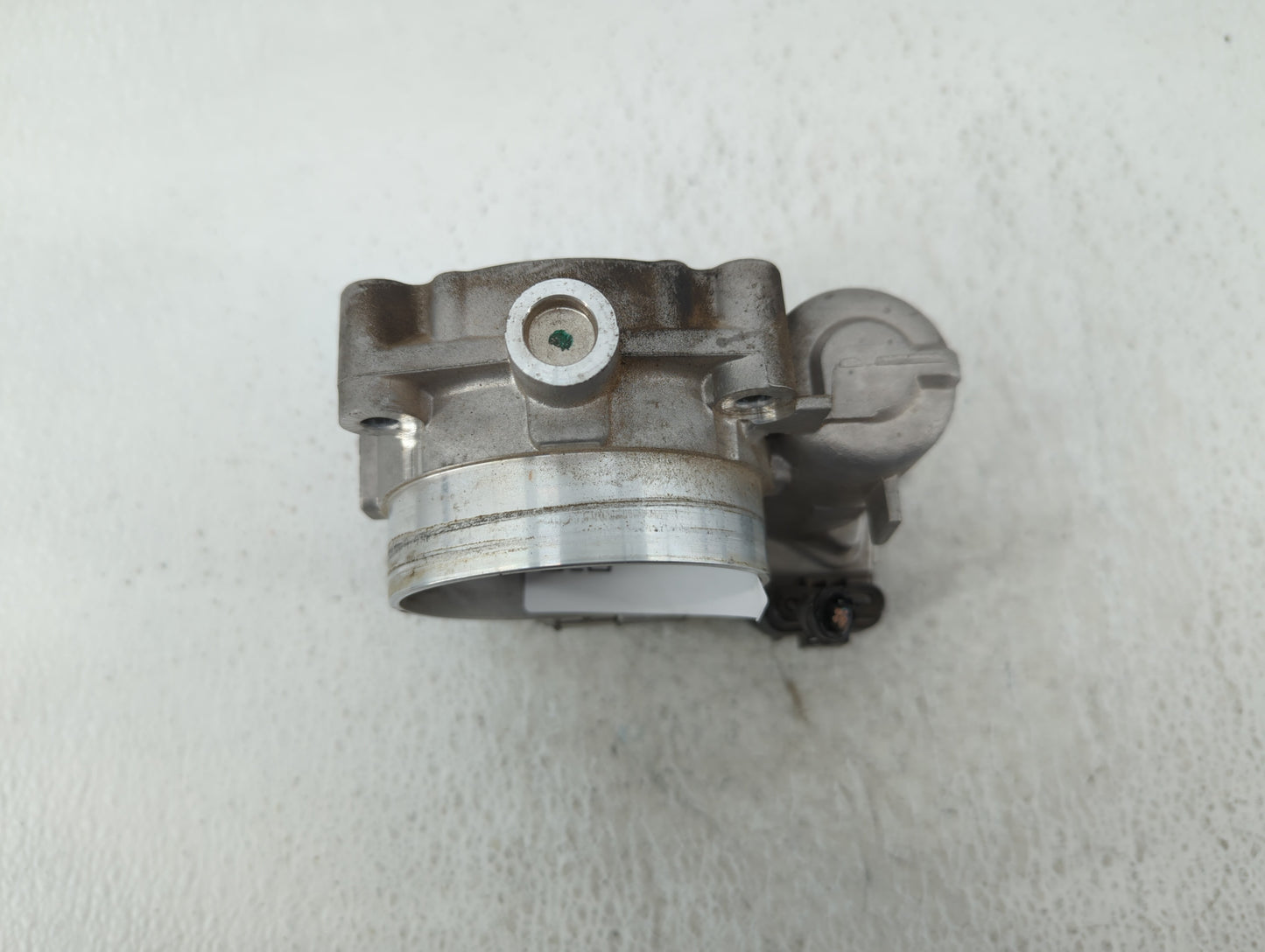 2011-2016 Chrysler Town & Country Throttle Body P/N:05184349AC Fits OEM Used Auto Parts - Oemusedautoparts1.com