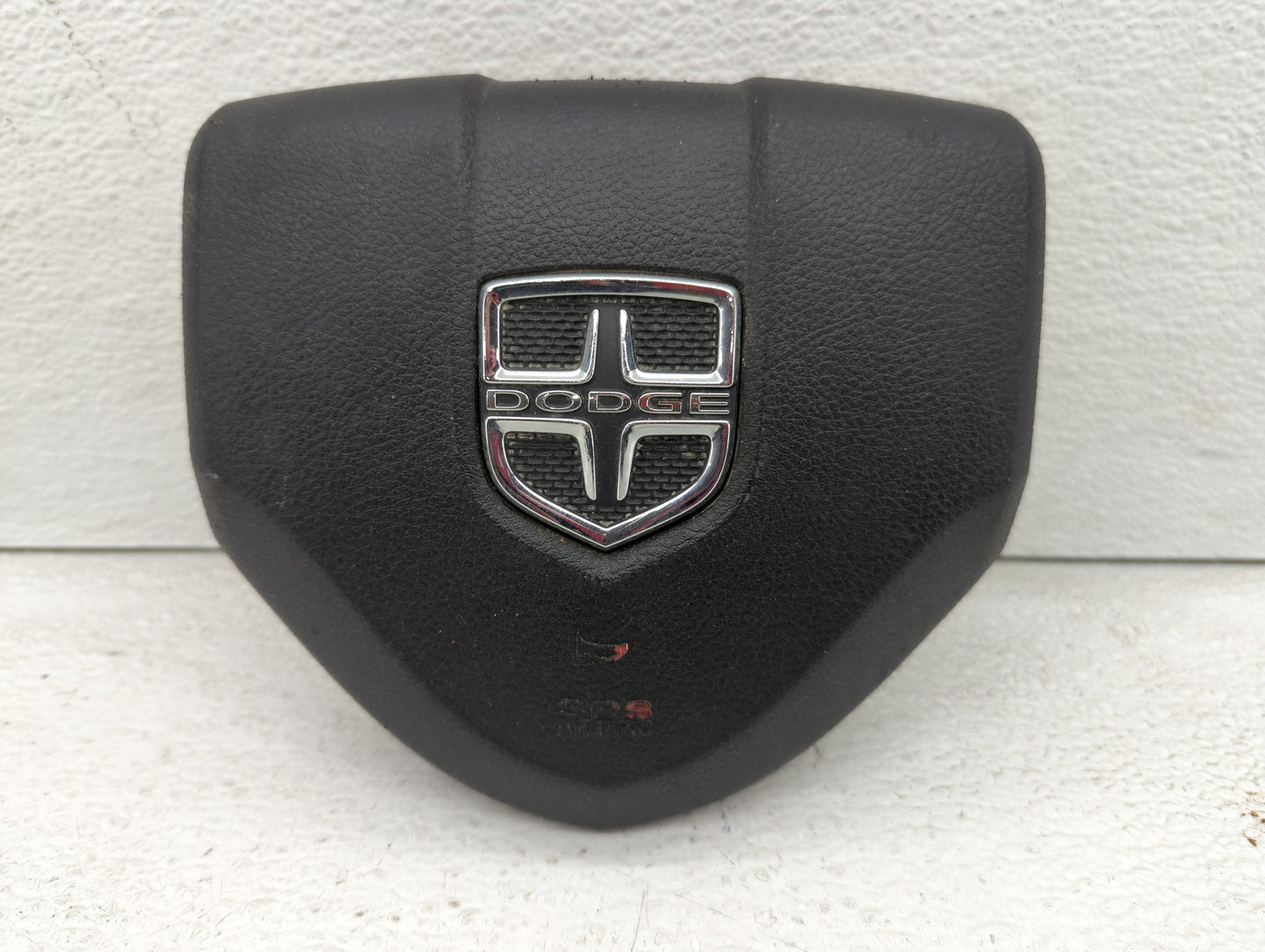 2011-2012 Chrysler Town & Country Air Bag Driver Left Steering Wheel Mounted P/N:PT1-1031 ADPS Fits Fits 2011 2012 OEM Used 