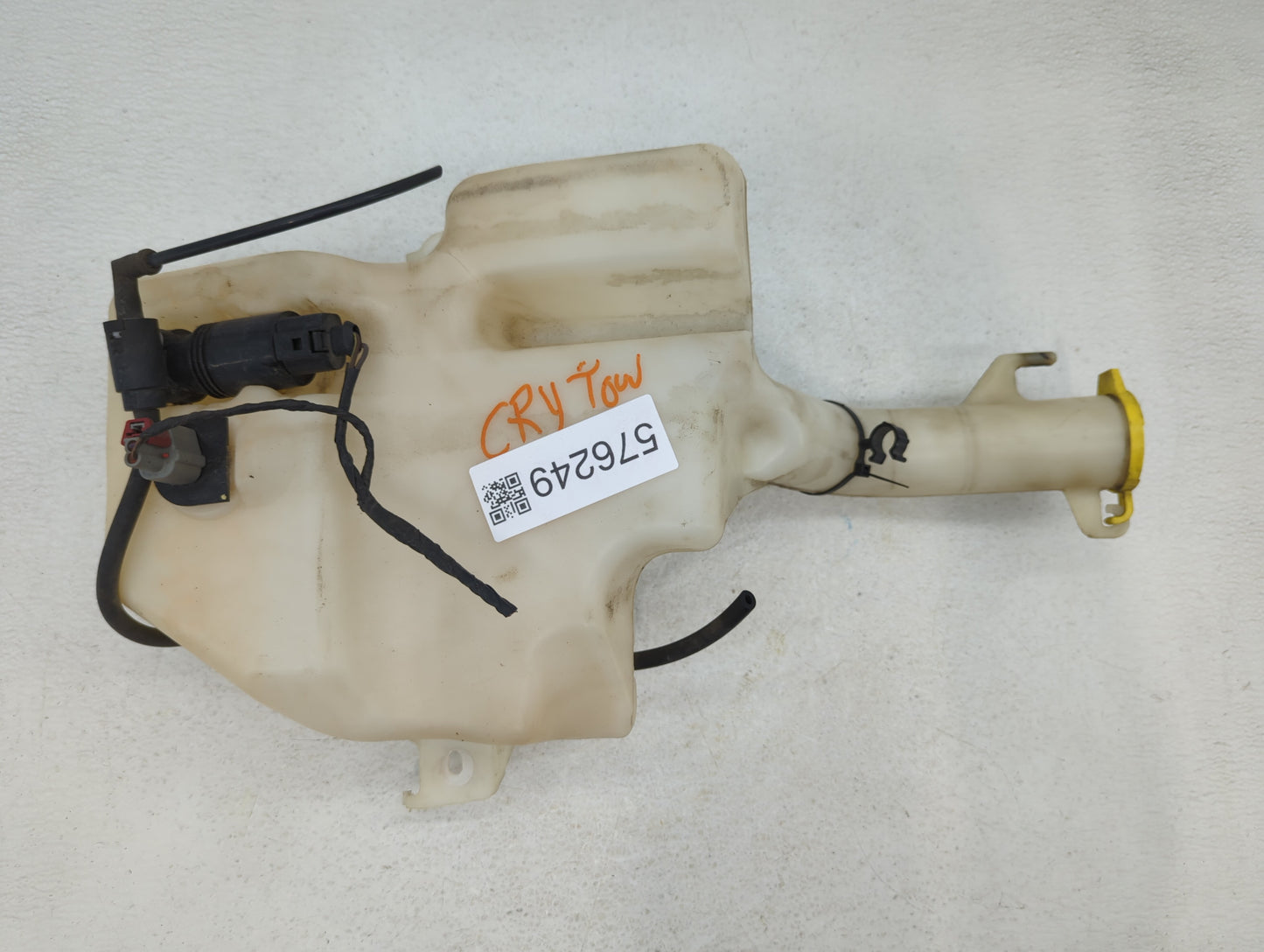 2011 Chrysler Town & Country Windshield Washer Fluid Reservoir Bottle Oem - Oemusedautoparts1.com