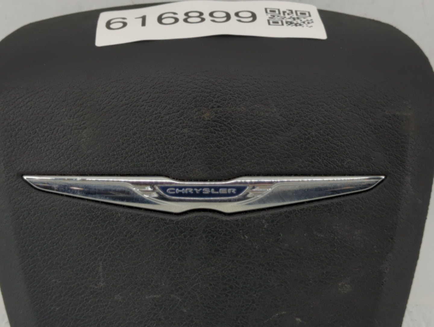 2011-2012 Chrysler Town & Country Air Bag Driver Left Steering Wheel Mounted P/N:1QK22DX9AF 2575110 Fits Fits 2011 2012 OEM 
