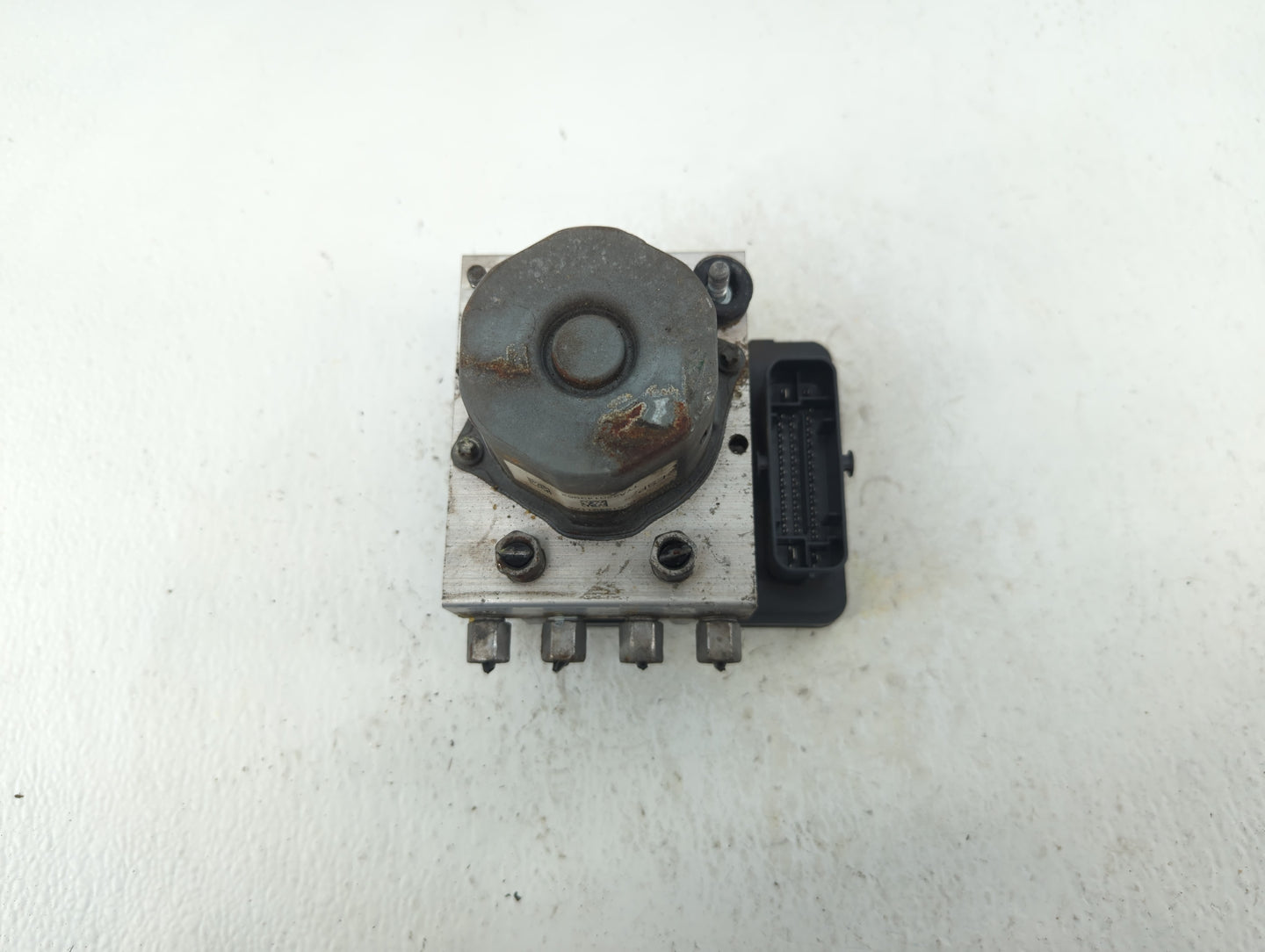2012 Chrysler Town & Country ABS Pump Control Module Replacement P/N:P05154911AE Fits OEM Used Auto Parts - Oemusedautoparts