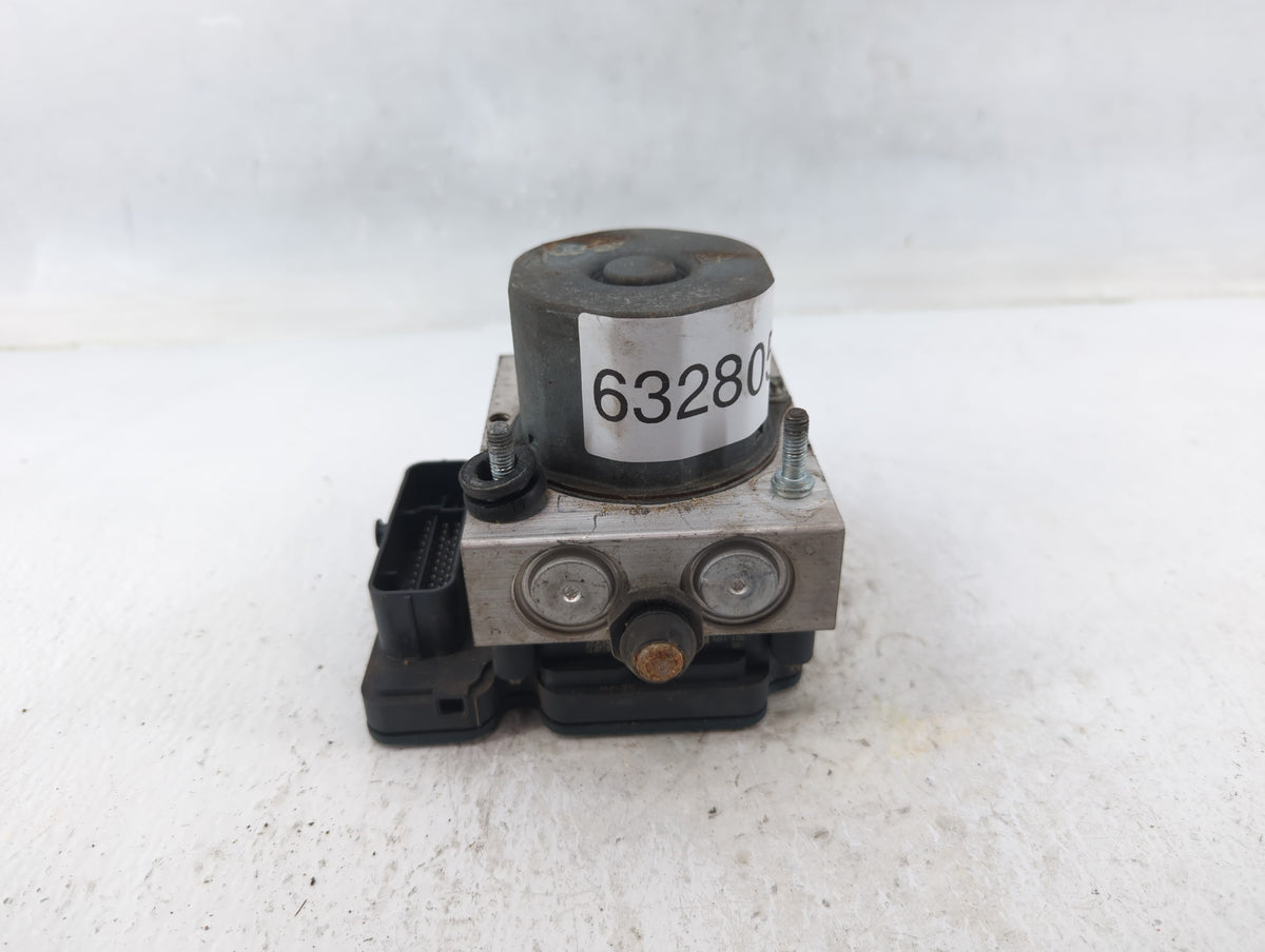 2012 Chrysler Town & Country Anti-Lock Brake ABS Pump Module Actuator OEM P/N:P05154911AE Fits OEM Used Auto Parts - Oemused