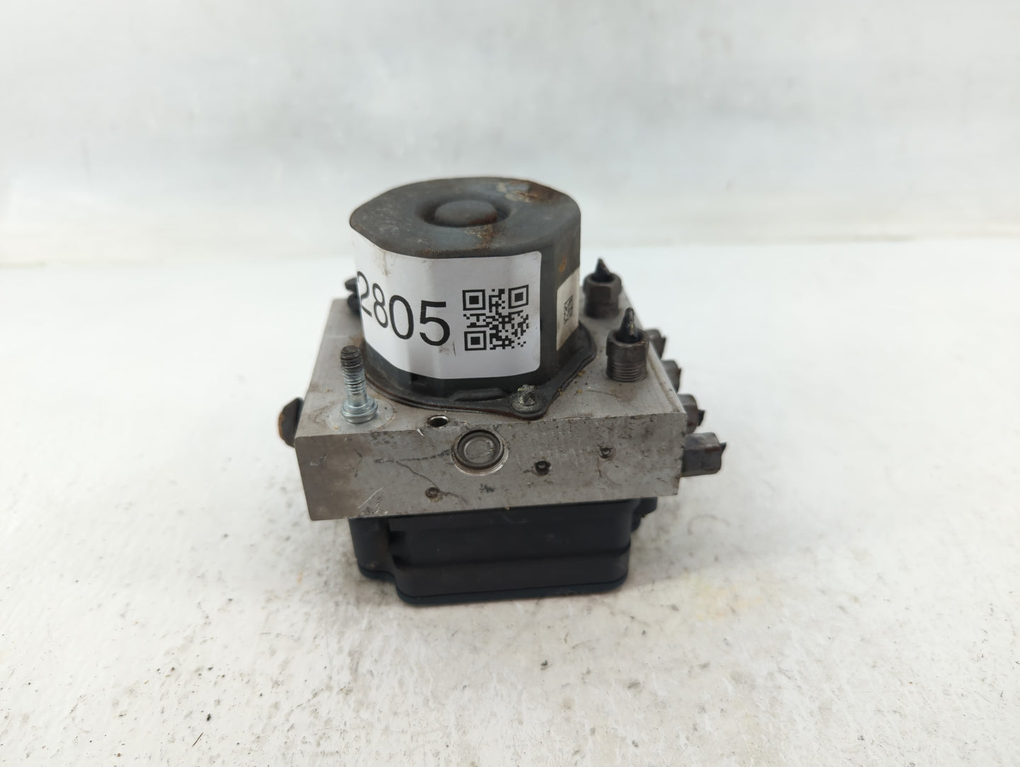 2012 Chrysler Town & Country ABS Pump Control Module Replacement P/N:P05154911AE Fits OEM Used Auto Parts - Oemusedautoparts