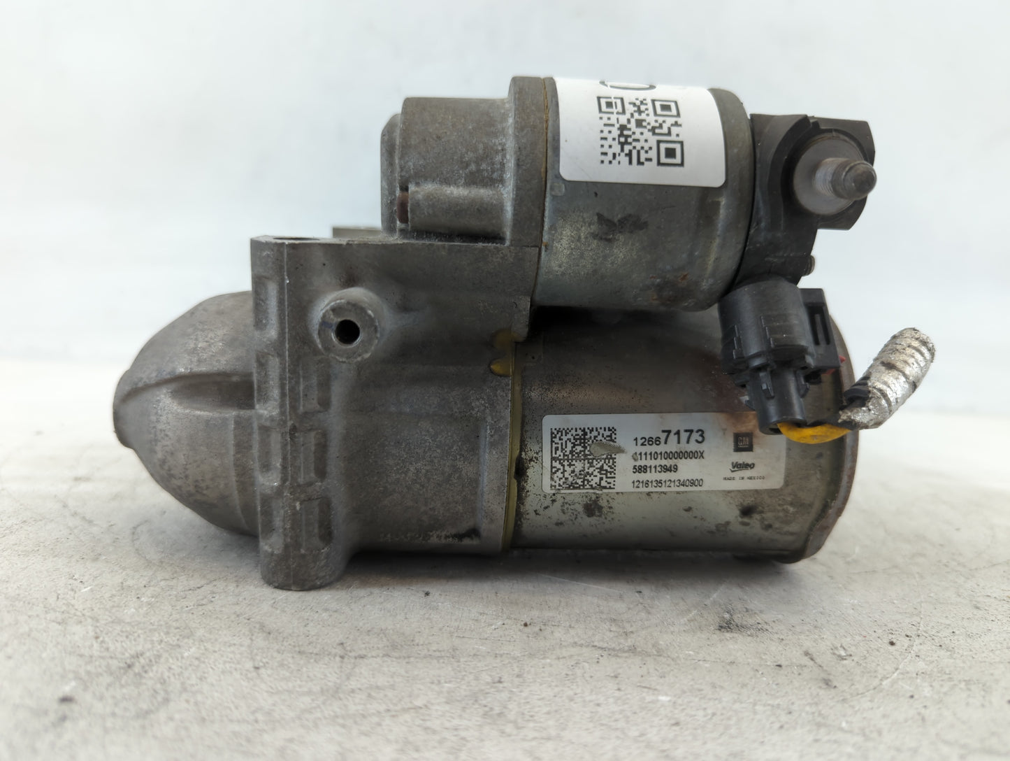 2011-2016 Chrysler Town & Country Car Starter Motor Solenoid OEM P/N:12667173 07N16 Fits OEM Used Auto Parts - Oemusedautopa