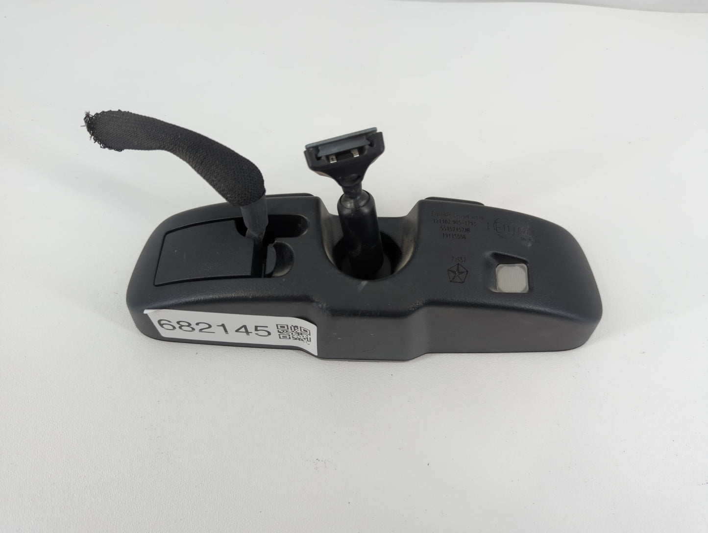 2010-2012 Chrysler Town & Country Interior Rear View Mirror Replacement OEM P/N:E11026130 E8011083 Fits Fits 2010 2011 2012 