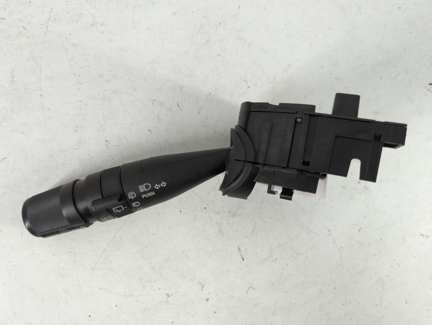 2012 Chrysler Town & Country Column Switch 56046118ac - Oemusedautoparts1.com