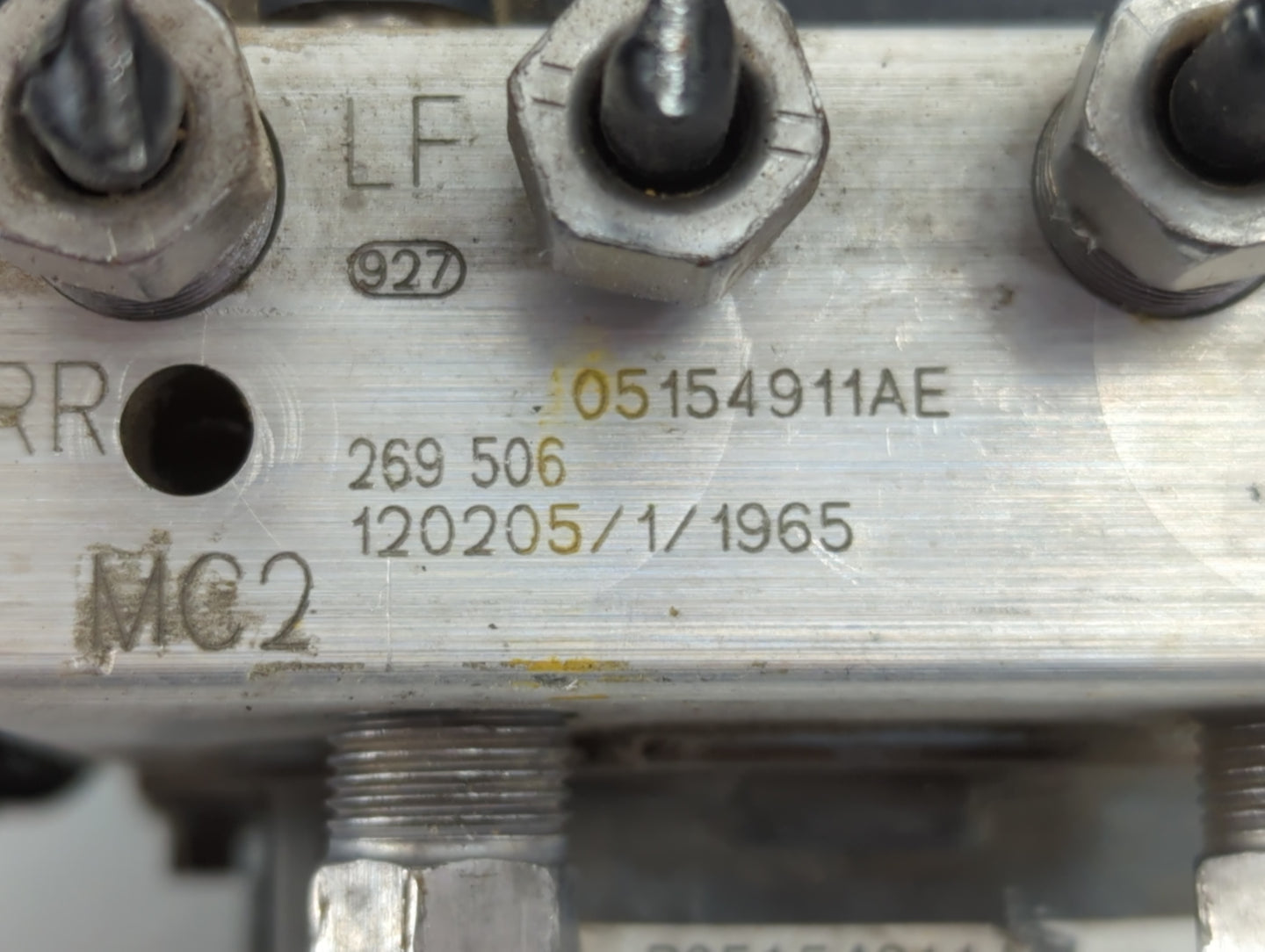 2012 Chrysler Town & Country ABS Pump Control Module Replacement P/N:269 506 05154911AE Fits OEM Used Auto Parts - Oemusedau