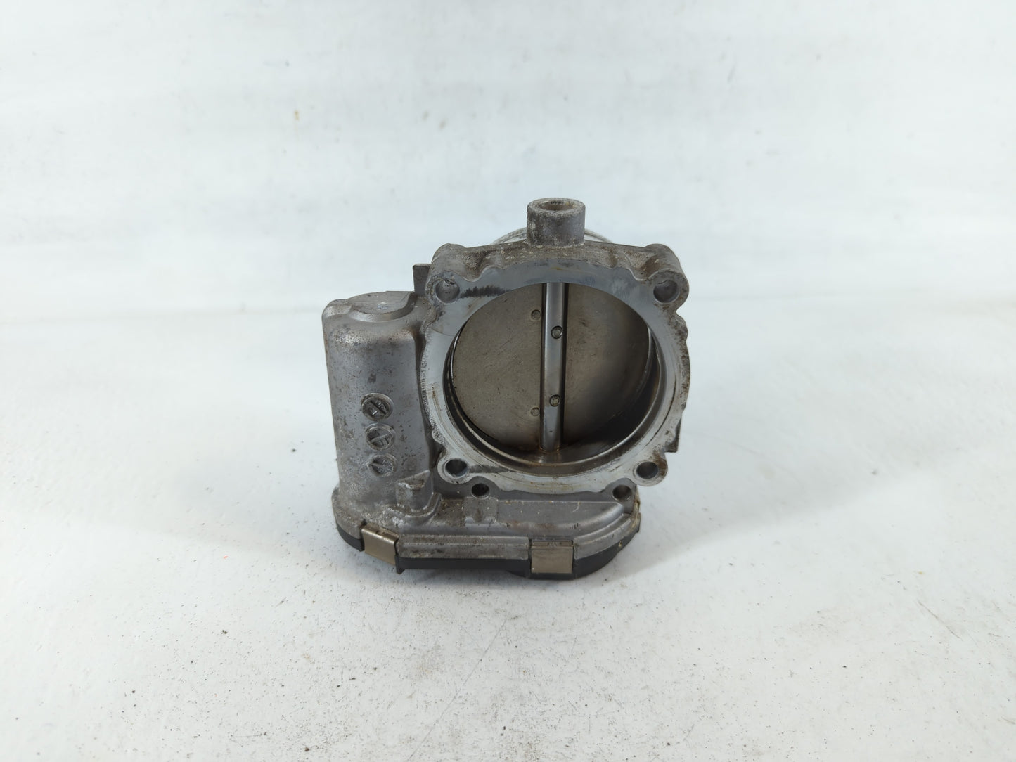2011-2016 Chrysler Town & Country Throttle Body P/N:0 280 750 570 05184349AC Fits OEM Used Auto Parts - Oemusedautoparts1.co