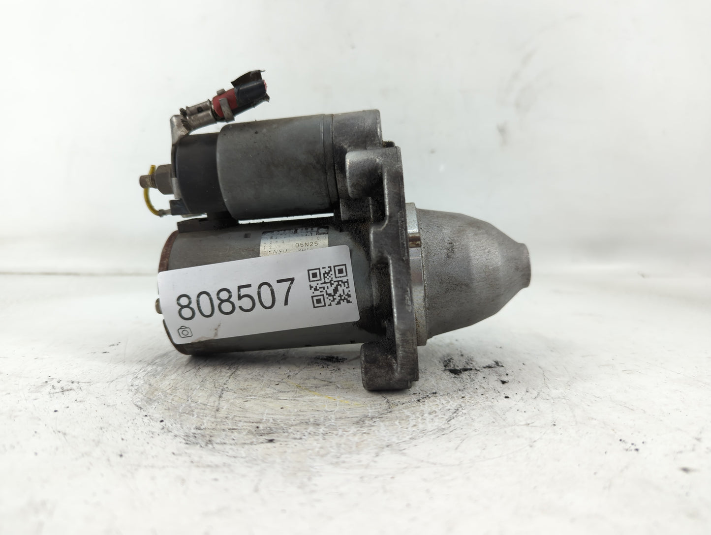 2011-2016 Chrysler Town & Country Car Starter Motor Solenoid OEM P/N:42800-8200 Fits OEM Used Auto Parts - Oemusedautoparts1