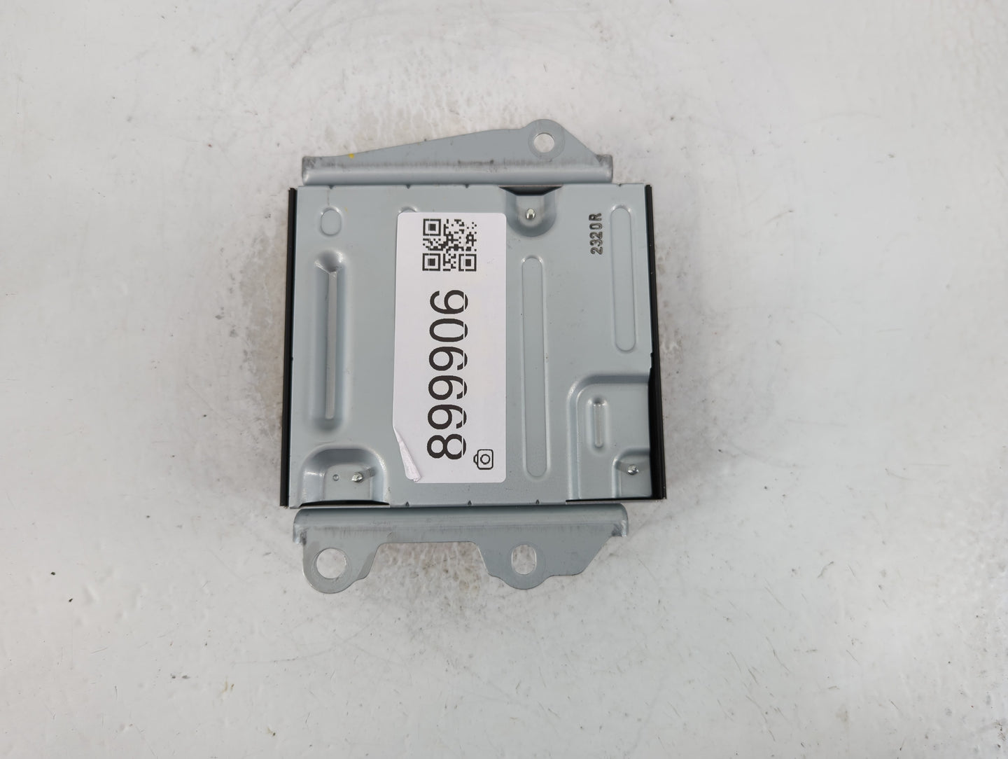 2008-2016 Chrysler Town & Country Radio AM FM Cd Player Receiver Replacement P/N:2320R Fits OEM Used Auto Parts - Oemusedaut