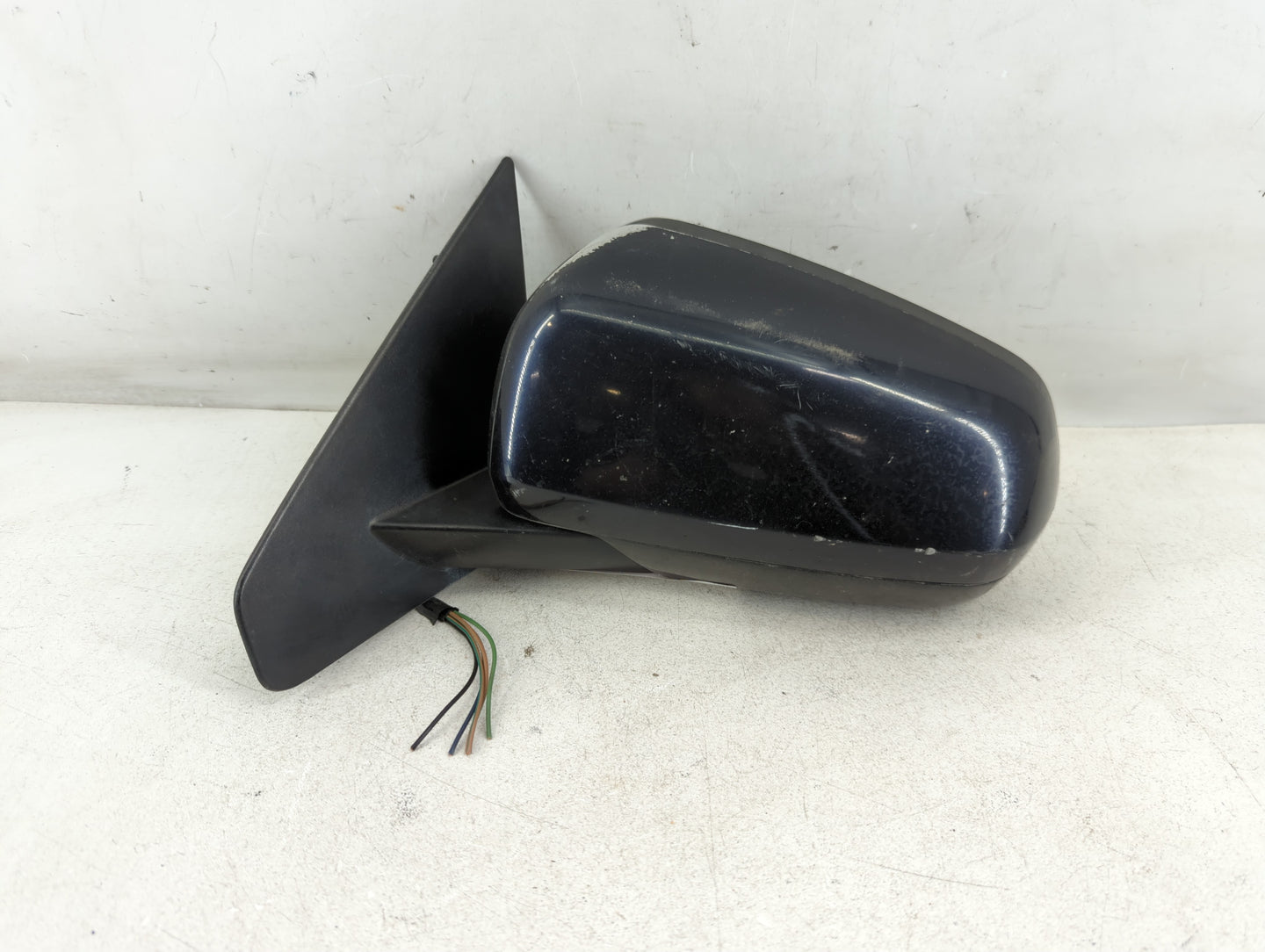 2013-2014 Dodge Avenger Driver Side View Mirror - Left Door Mirror OEM Used - Oemusedautoparts1.com