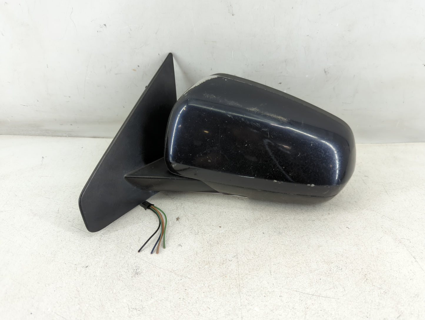 2013-2014 Dodge Avenger Driver Side View Mirror - Left Door Mirror OEM Used - Oemusedautoparts1.com
