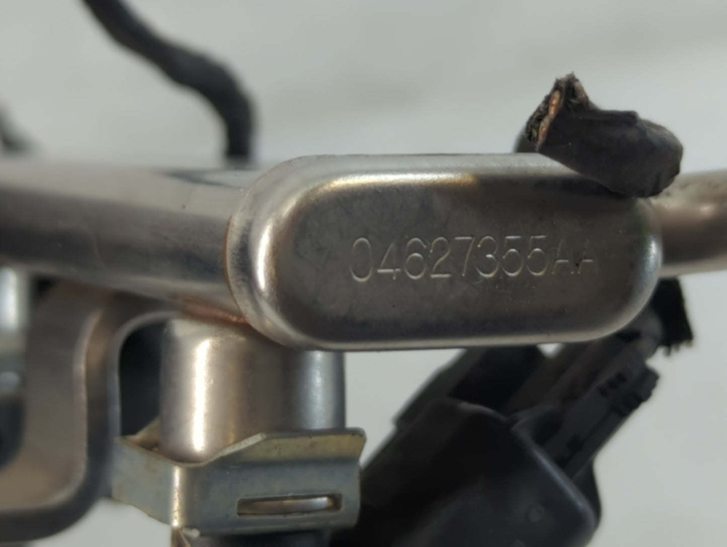 2012 Dodge Avenger Fuel Injectors P/N:04627355AA Fits OEM Used Auto Parts - Oemusedautoparts1.com