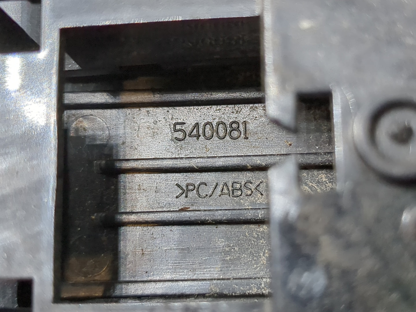 2011-2014 Dodge Avenger Overhead Console W/rear Climate Control - Oemusedautoparts1.com
