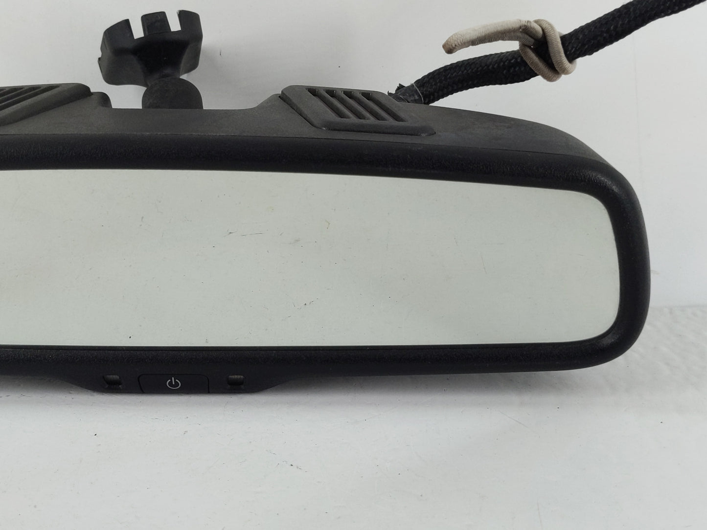 2008-2014 Dodge Avenger Interior Rear View Mirror Replacement OEM P/N:E11026130 Fits OEM Used Auto Parts - Oemusedautoparts1