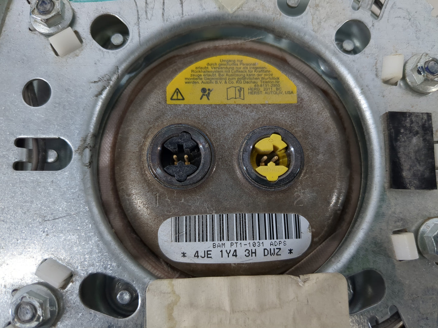 2011-2014 Dodge Avenger Air Bag Driver Left Steering Wheel Mounted P/N:P1TV57DX9AD Fits Fits 2011 2012 2013 2014 OEM Used Au