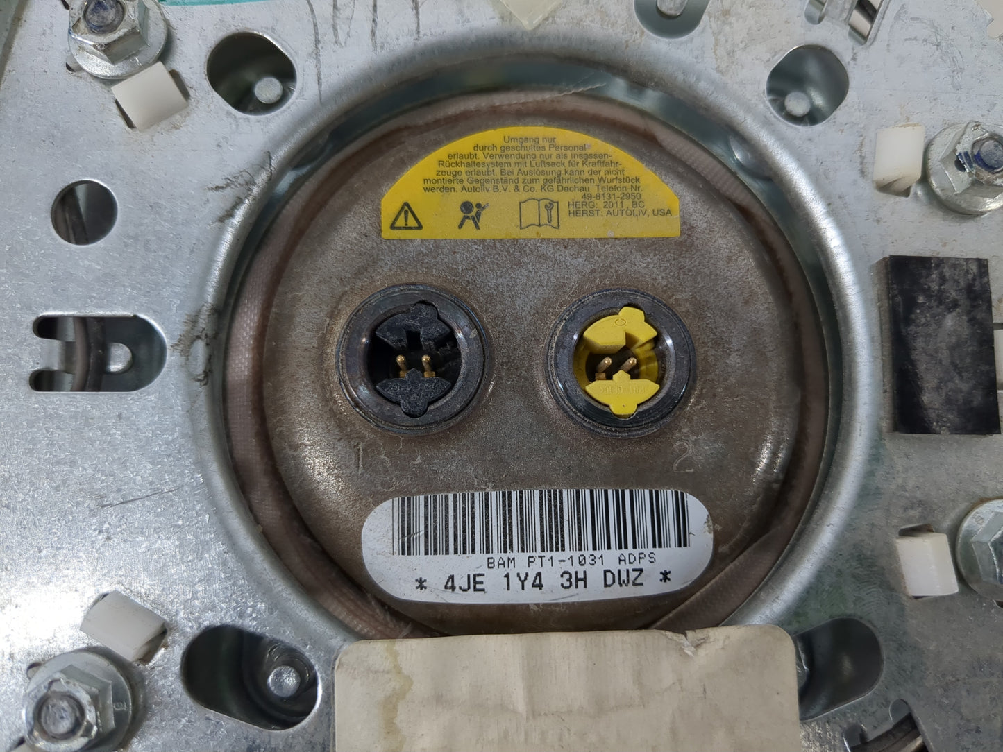 2011-2014 Dodge Avenger Air Bag Driver Left Steering Wheel Mounted P/N:P1TV57DX9AD Fits Fits 2011 2012 2013 2014 OEM Used Au
