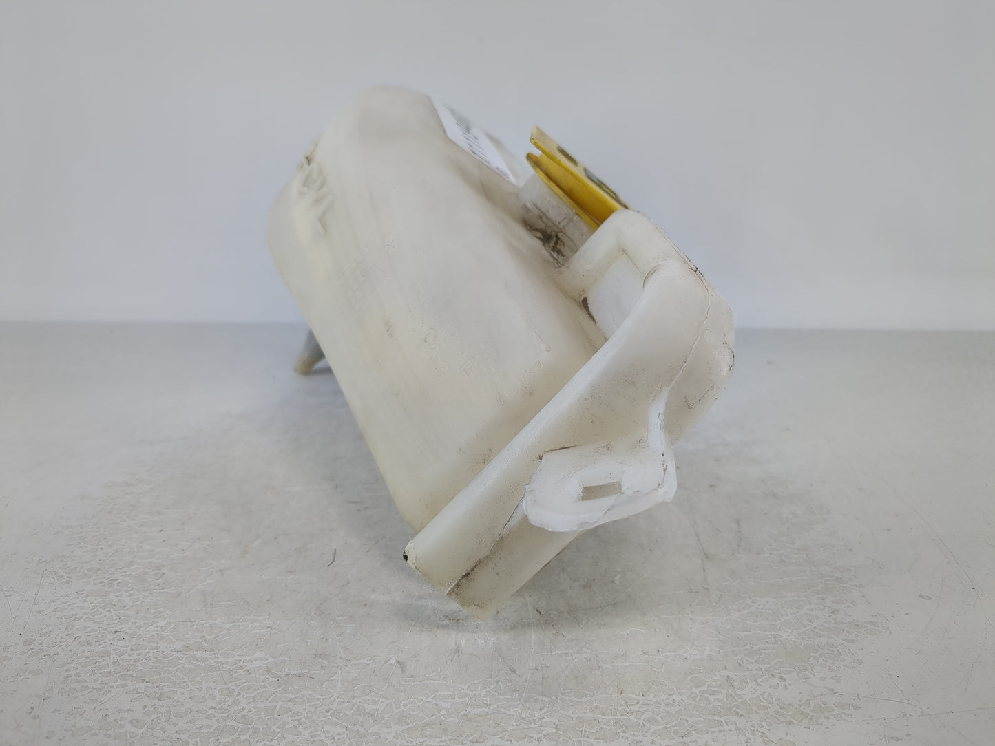2011-2014 Dodge Avenger Windshield Washer Fluid Reservoir Bottle Oem - Oemusedautoparts1.com