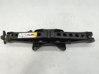 2012 Dodge Avenger Spare Scissor Car Jack 1112412 - Oemusedautoparts1.com