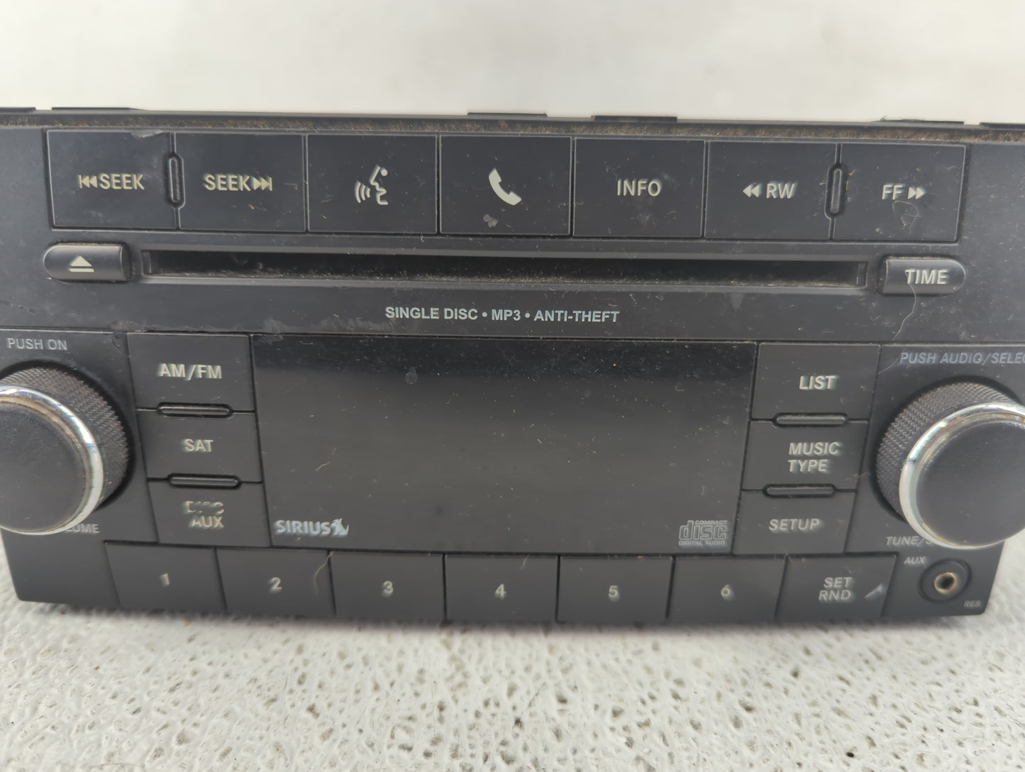 2011-2012 Dodge Avenger Radio AM FM Cd Player Receiver Replacement P/N:P05091197AB Fits Fits 2011 2012 OEM Used Auto Parts -