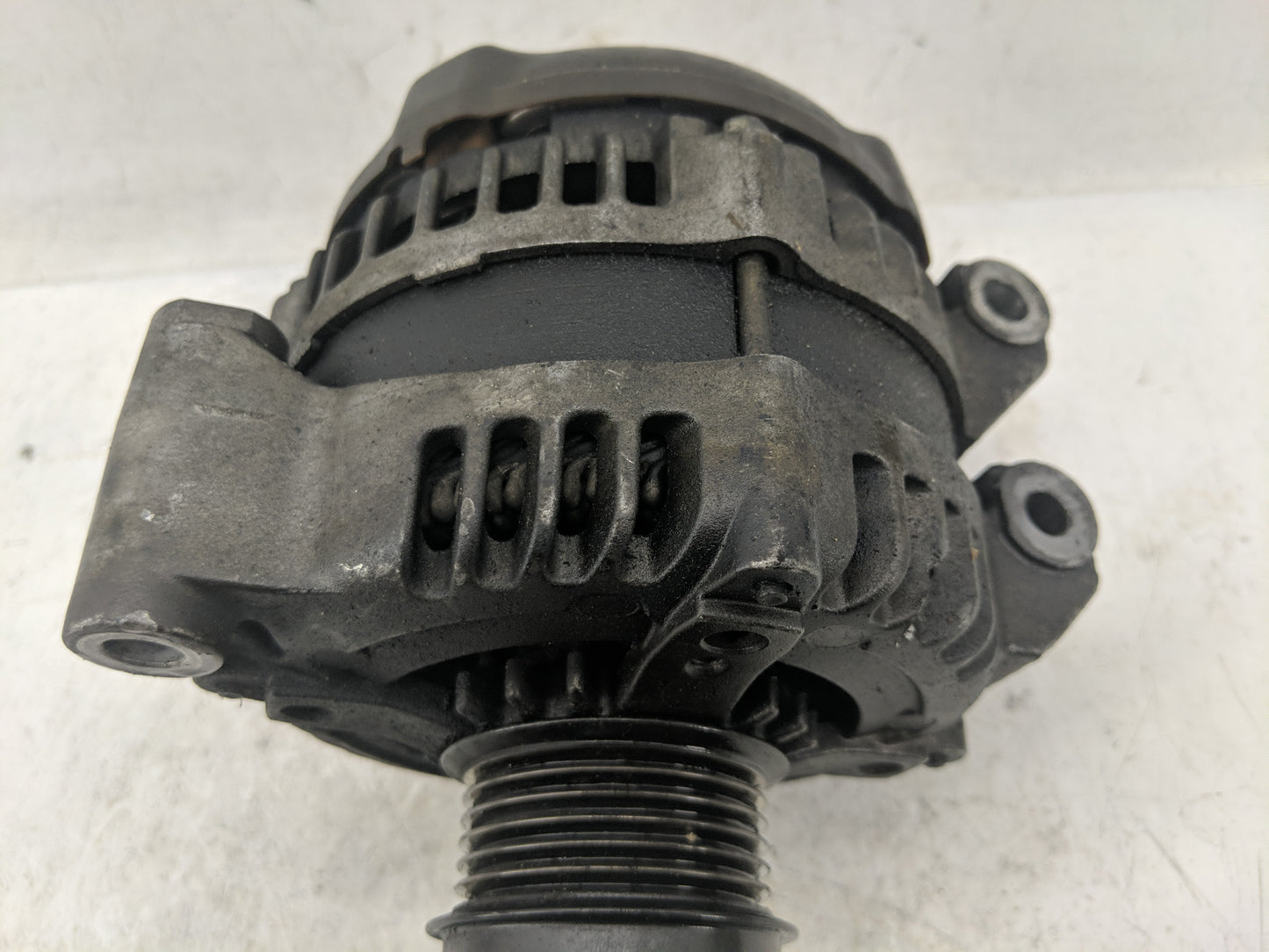 2011-2014 Dodge Avenger Alternator Replacement Generator Charging Assembly Engine OEM Fits OEM Used Auto Parts - Oemusedauto