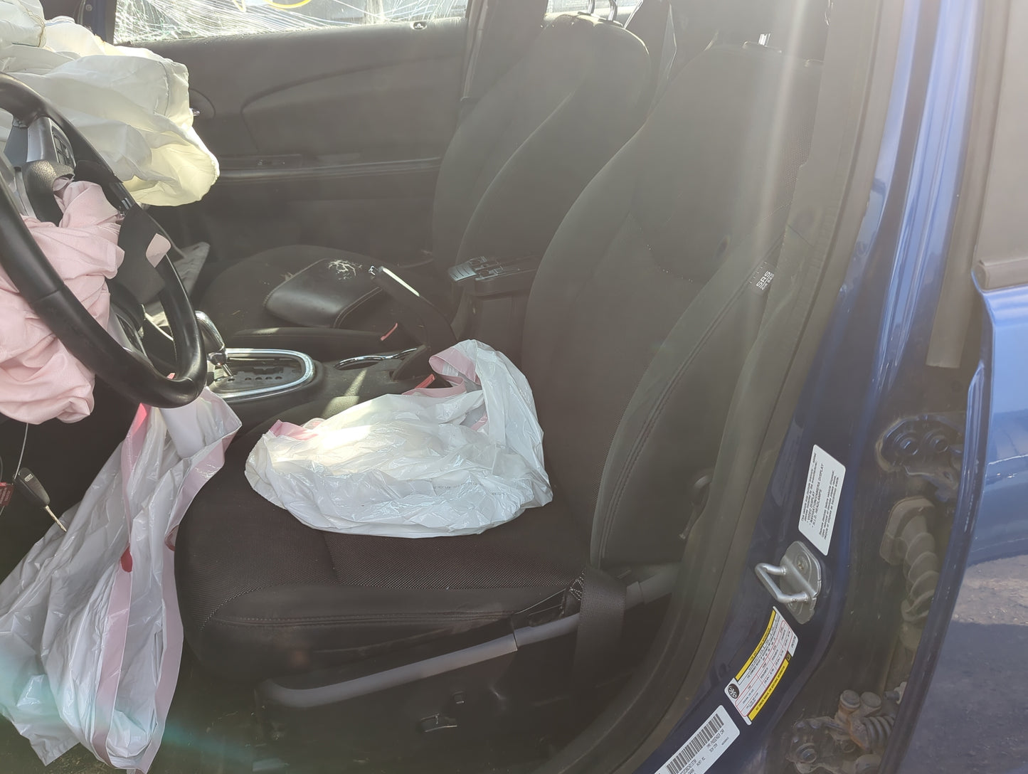 2011-2014 Dodge Avenger Driver Front Seat Oem 1226980 - Oemusedautoparts1.com