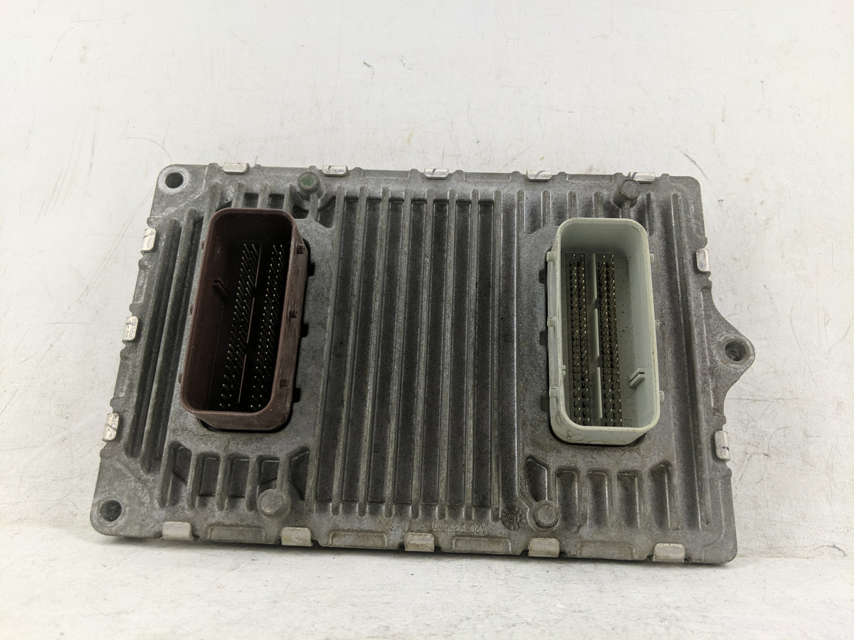 2012 Dodge Avenger PCM Engine Control Computer ECU ECM PCU OEM P/N:P05150657AA OEM Used Auto Parts - Oemusedautoparts1.com