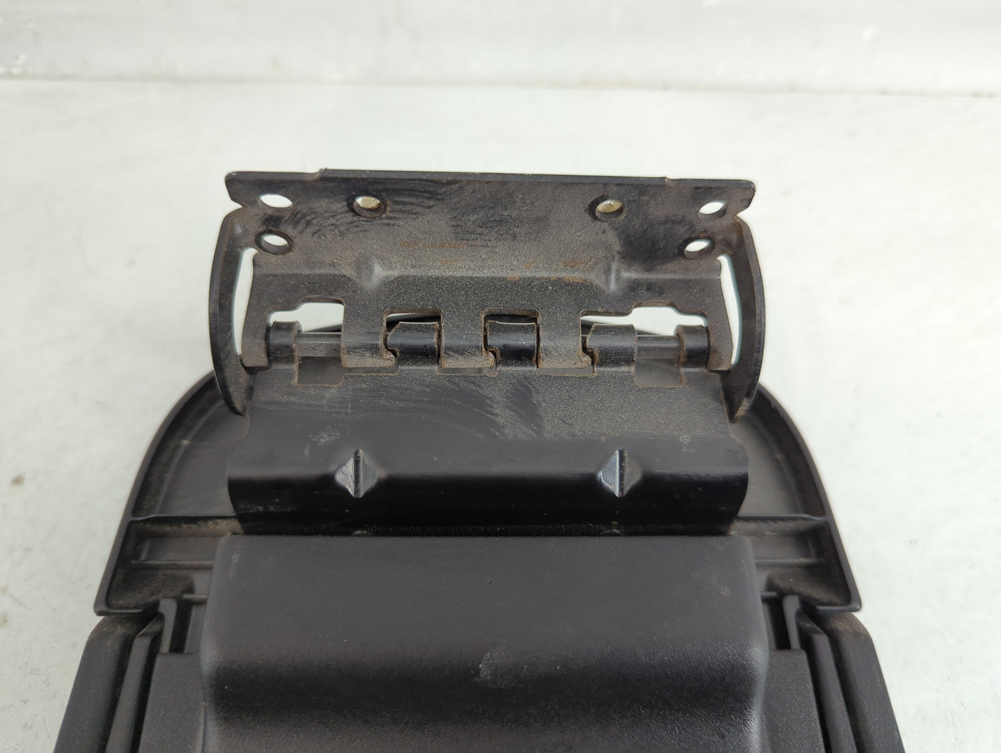2012 Dodge Avenger Center Console Armrest Cover Lid Fits OEM Used Auto Parts - Oemusedautoparts1.com