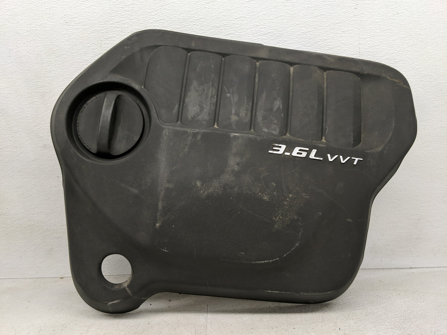 2012 Dodge Avenger Engine Cover - Oemusedautoparts1.com