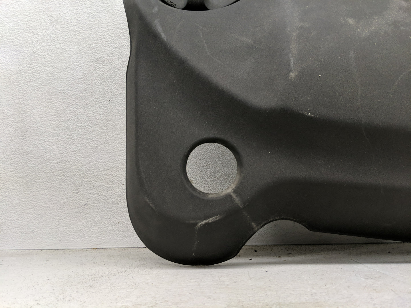 2012 Dodge Avenger Engine Cover - Oemusedautoparts1.com