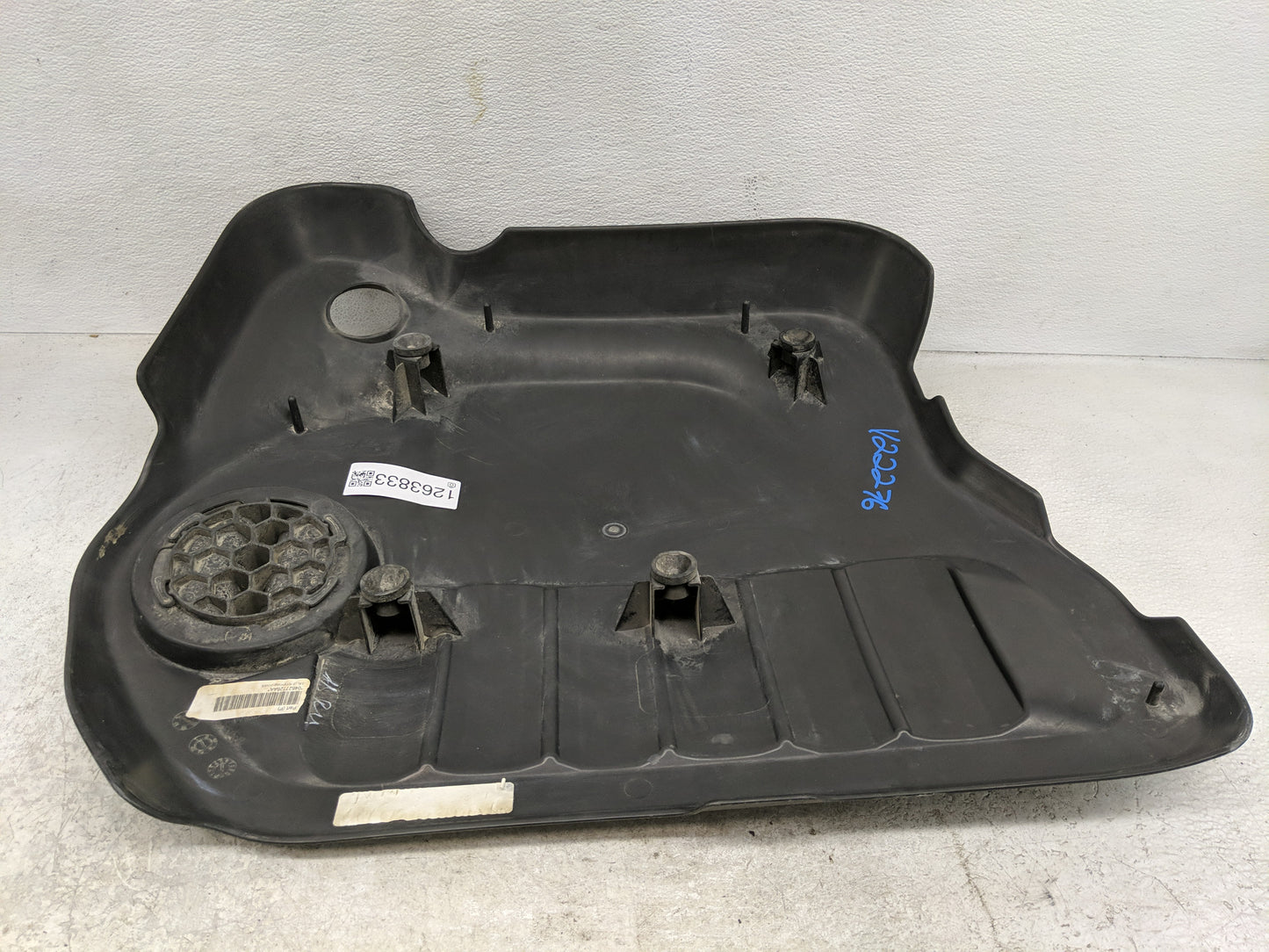 2012 Dodge Avenger Engine Cover - Oemusedautoparts1.com