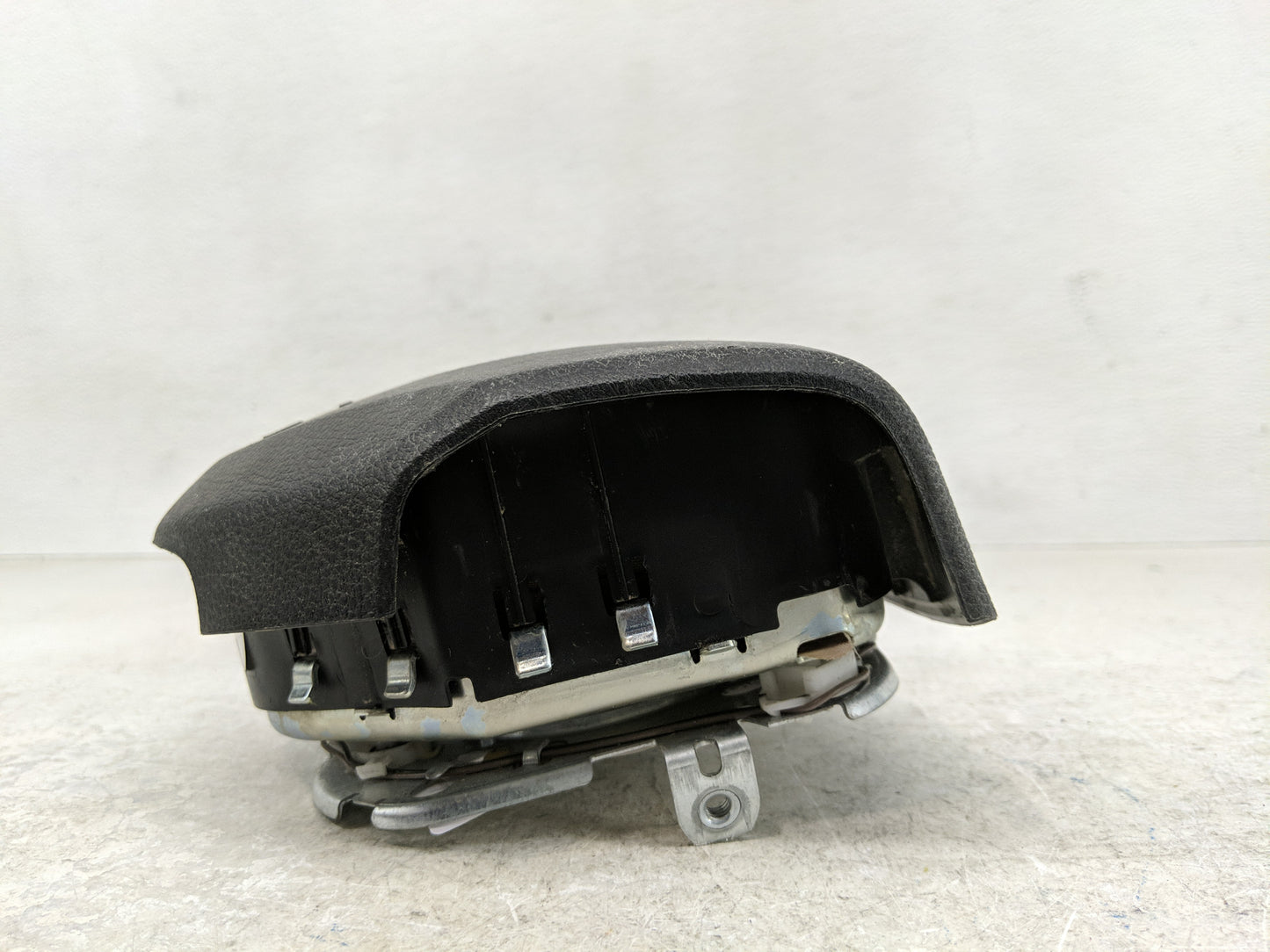 2011-2014 Dodge Avenger Air Bag Driver Left Steering Wheel Mounted Fits Fits 2011 2012 2013 2014 OEM Used Auto Parts - Oemus