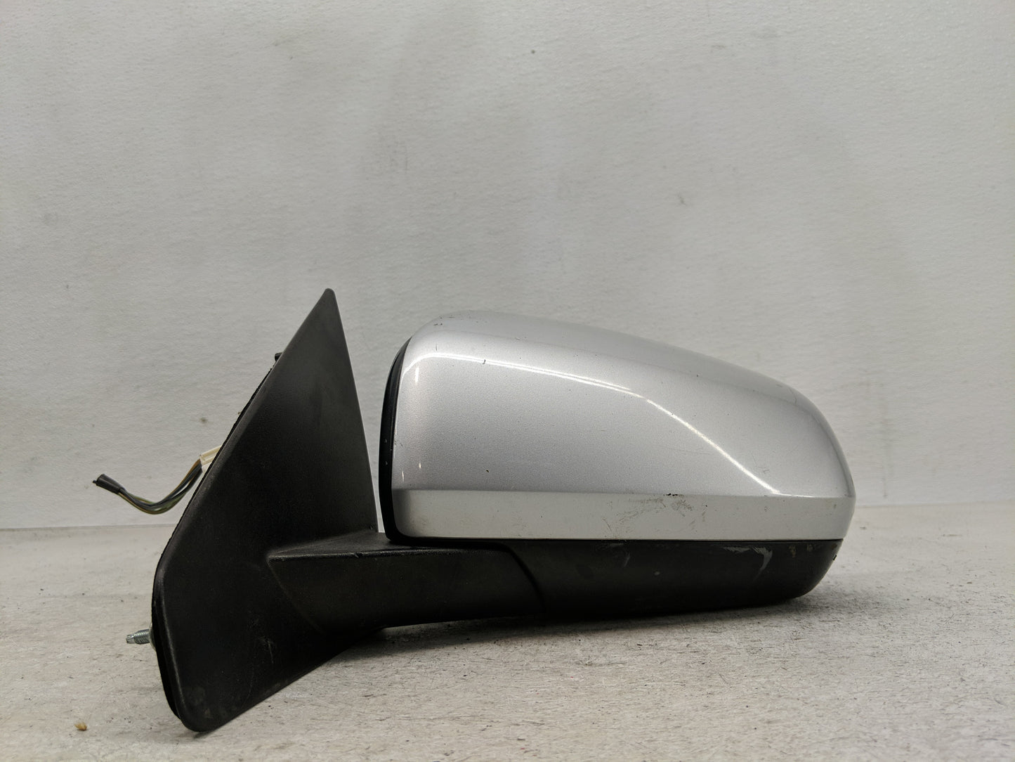 2013-2014 Dodge Avenger Driver Side View Mirror - Left Door Mirror OEM Used - Oemusedautoparts1.com