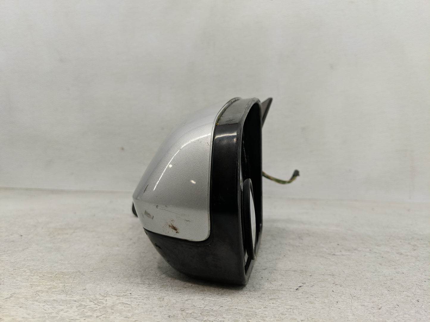 2013-2014 Dodge Avenger Driver Side View Mirror - Left Door Mirror OEM Used - Oemusedautoparts1.com