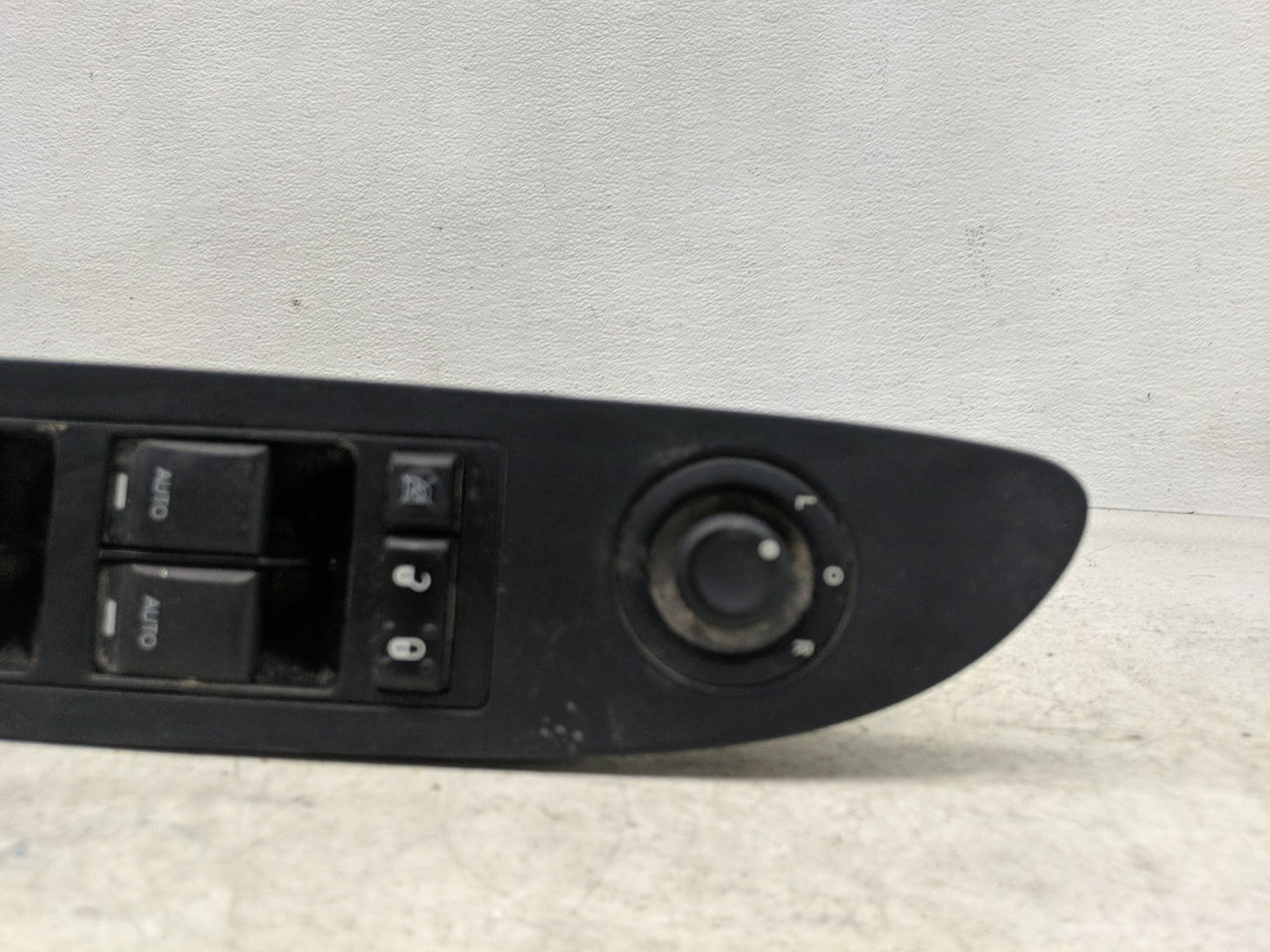 2008-2014 Dodge Avenger Master Power Window Switch Replacement Driver Side Left P/N:04602781AA Fits OEM Used Auto Parts - Oe