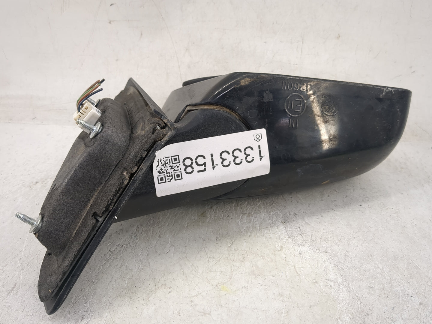 2008-2014 Dodge Avenger Passenger Side View Mirror - Right Door Mirror OEM Used - Oemusedautoparts1.com