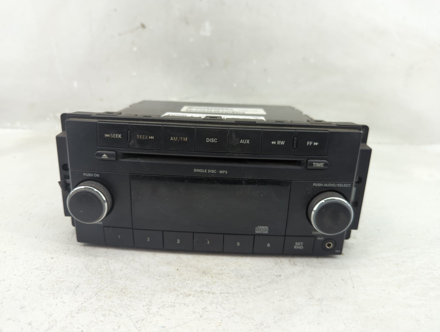2011-2012 Dodge Avenger Radio AM FM Cd Player Receiver Replacement P/N:P05091222AD Fits Fits 2011 2012 OEM Used Auto Parts -
