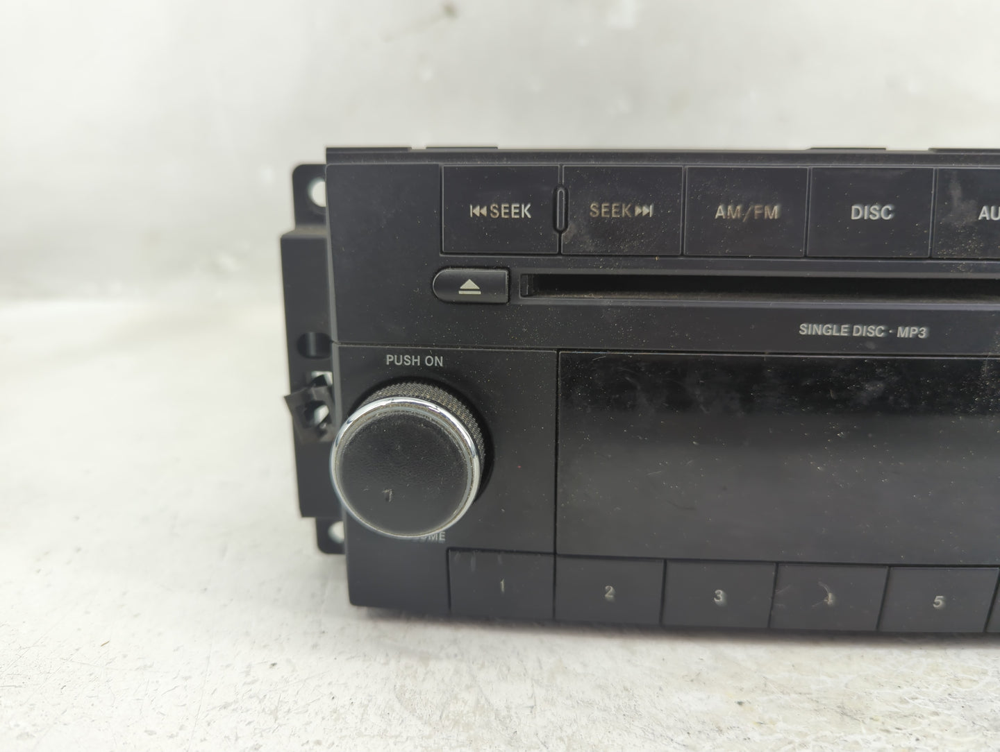 2011-2012 Dodge Avenger Radio AM FM Cd Player Receiver Replacement P/N:P05091222AD Fits Fits 2011 2012 OEM Used Auto Parts -