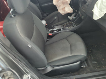 compare product 2011-2014 Dodge Avenger Passenger Front Seat Oem 1353864