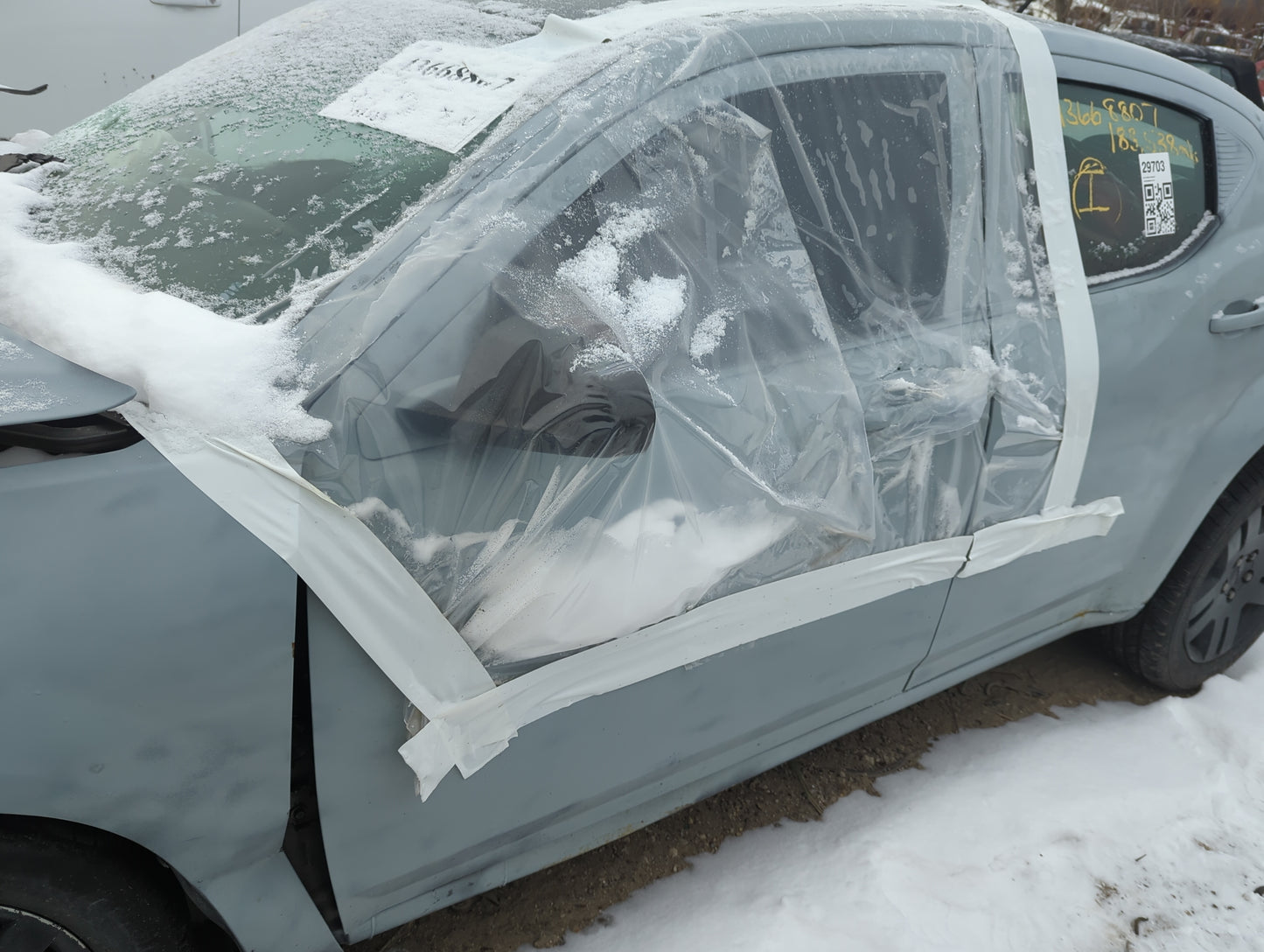 2011-2014 Dodge Avenger Driver Front Door Oem 1353874 - Oemusedautoparts1.com