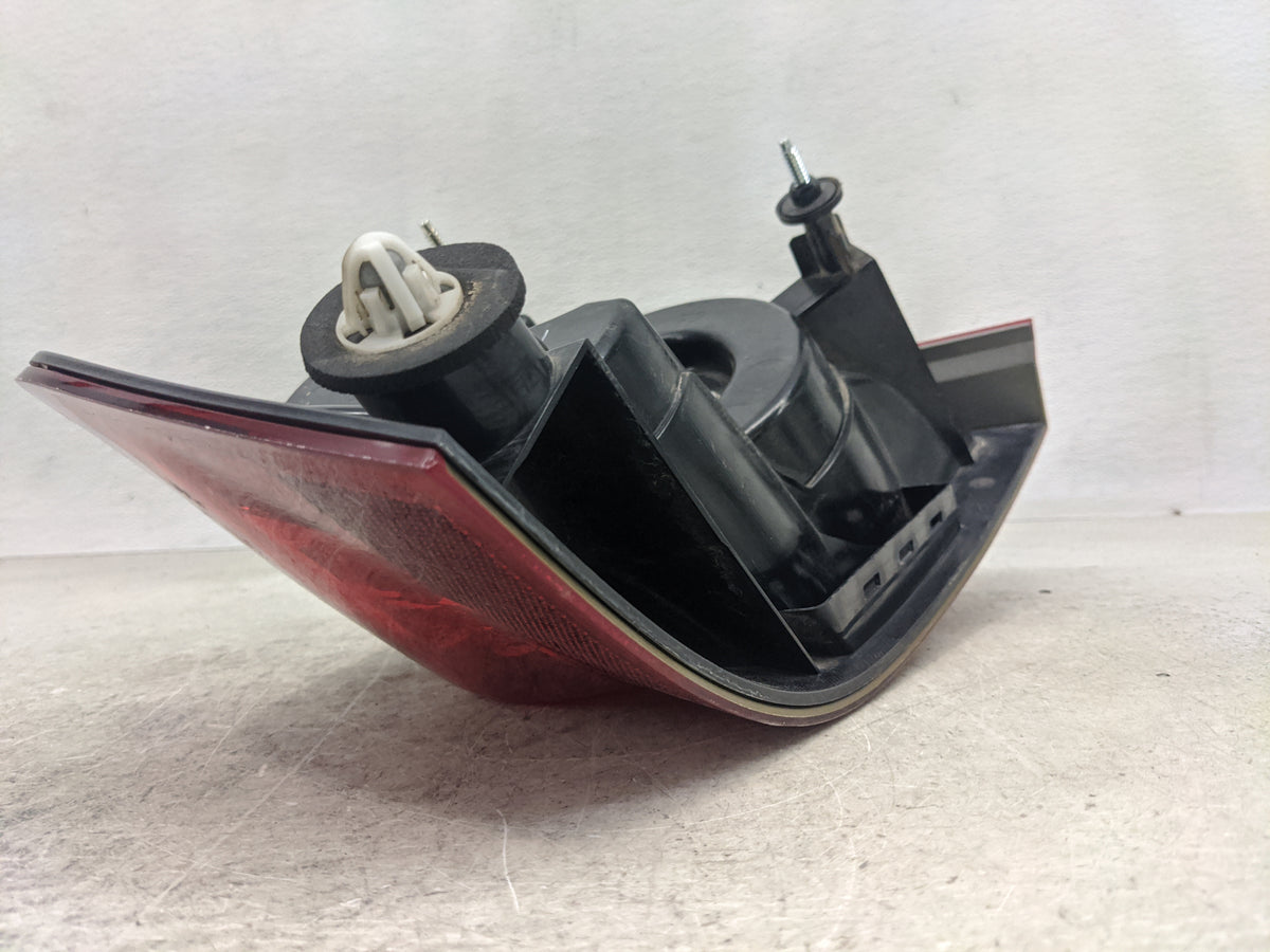 2012 Dodge Avenger Tail Light Assembly Passenger Right OEM Fits Fits 2006 2007 2008 2009 2010 OEM Used Auto Parts - Oemuseda