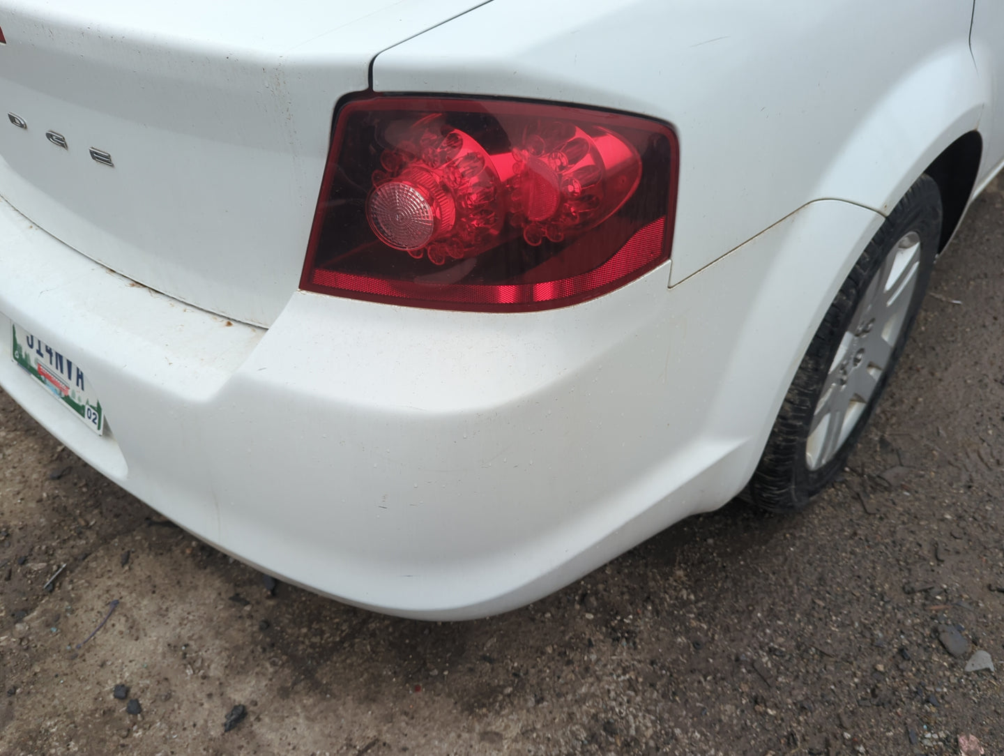 2011-2014 Dodge Avenger Rear Bumper Assembly Oem 1376039 - Oemusedautoparts1.com