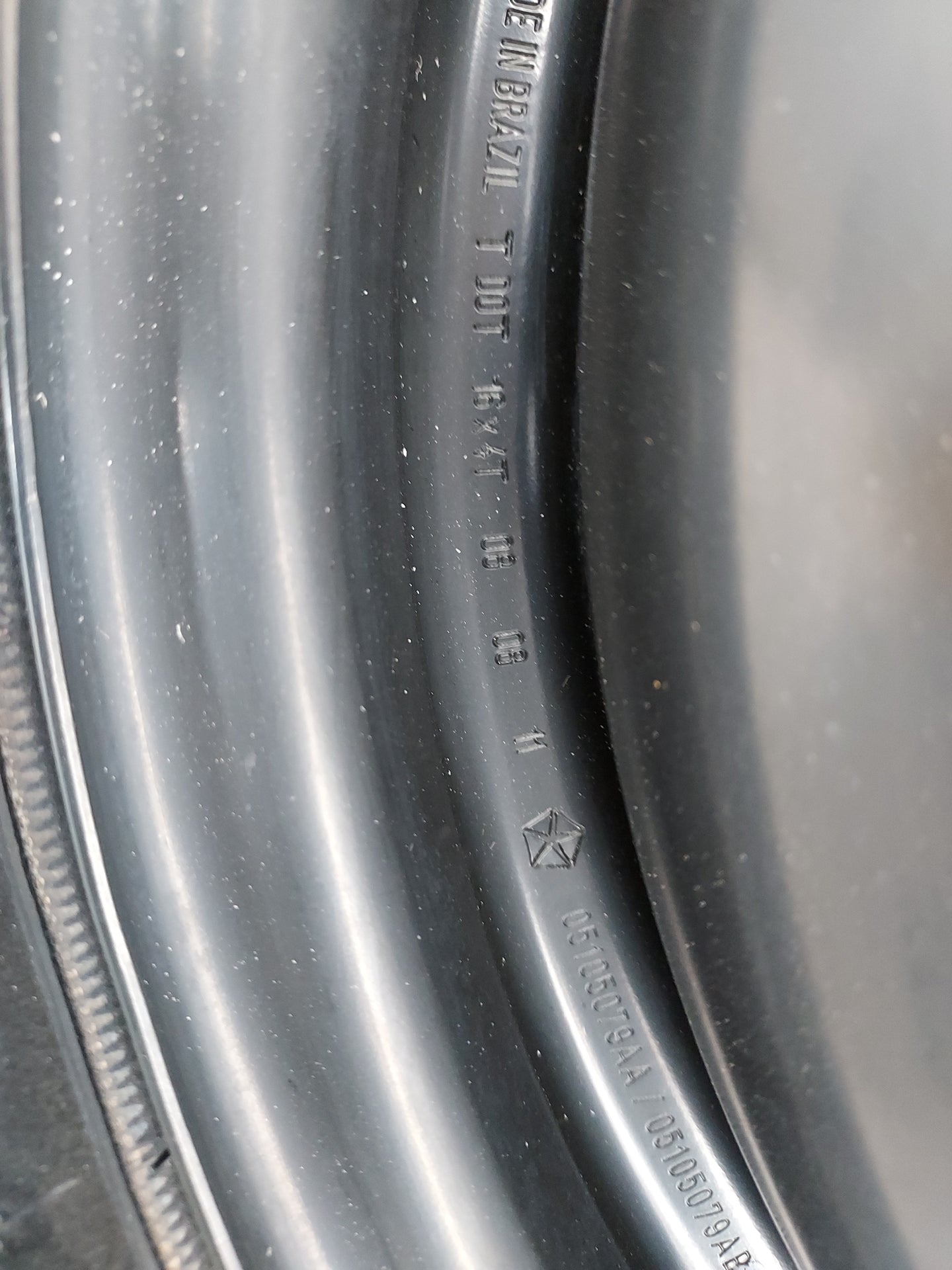 2008-2014 Dodge Avenger Spare Donut Tire Wheel Rim Oem 1420780 - Oemusedautoparts1.com