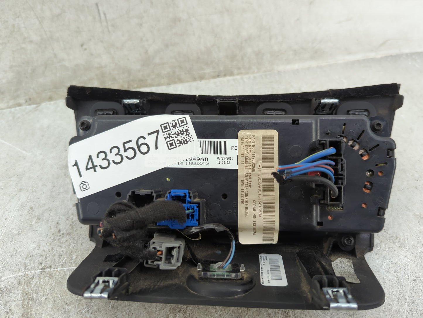 2010-2014 Dodge Avenger Climate Control Module Temperature AC/Heater Replacement P/N:P1JD1949AD Fits Fits 2010 2011 2012 201
