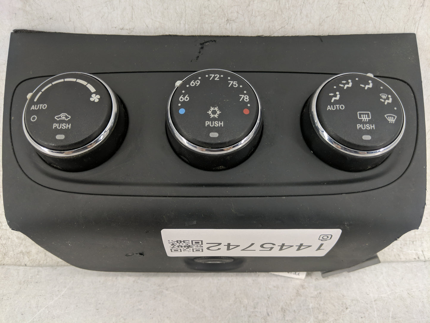 2010-2014 Dodge Avenger Climate Control Module Temperature AC/Heater Replacement P/N:P55111888AH 55111888AH Fits OEM Used Au