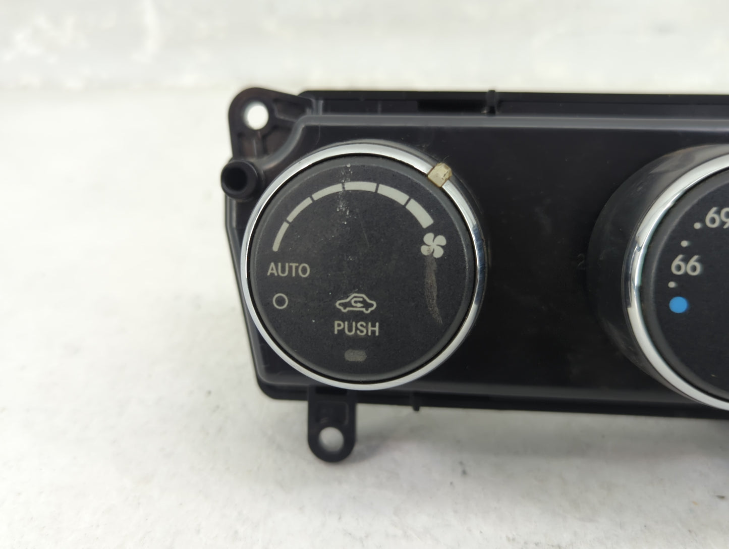 2008-2014 Dodge Avenger Climate Control Module Temperature AC/Heater Replacement P/N:P55111888AI 55111888AA Fits OEM Used Au
