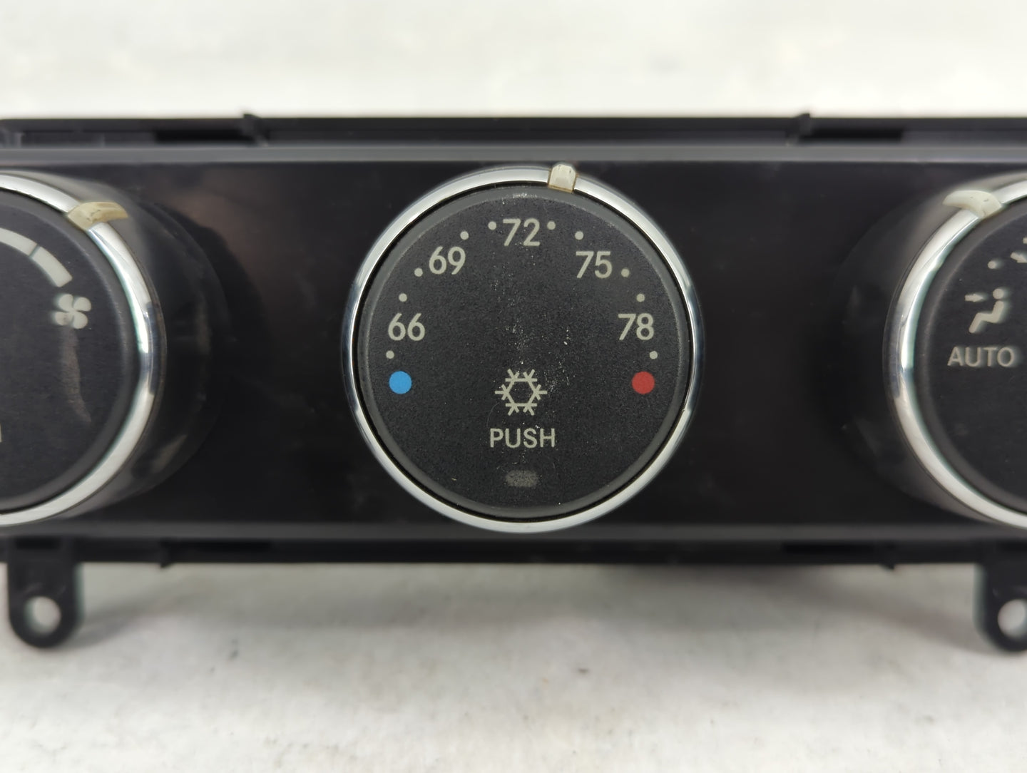 2008-2014 Dodge Avenger Climate Control Module Temperature AC/Heater Replacement P/N:P55111888AI 55111888AA Fits OEM Used Au