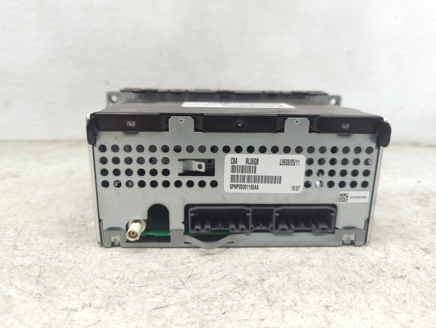 2011-2012 Dodge Avenger Radio AM FM Cd Player Receiver Replacement P/N:P05091195AA 05091195AA Fits Fits 2011 2012 OEM Used A