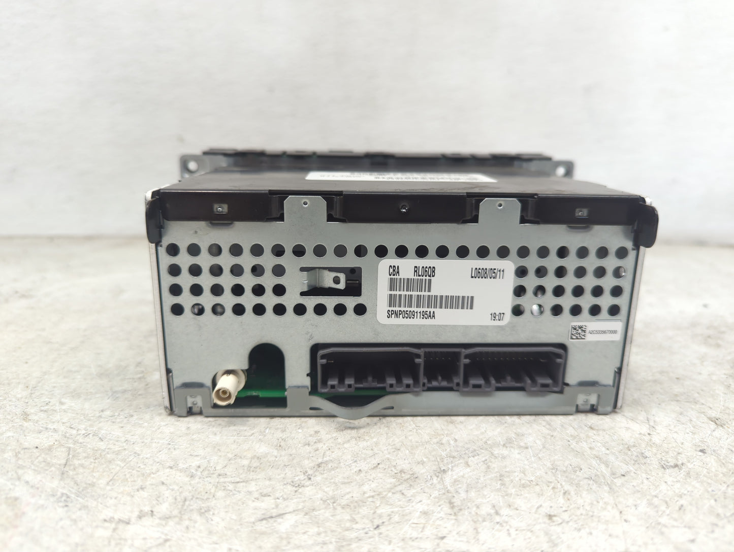 2011-2012 Dodge Avenger Radio AM FM Cd Player Receiver Replacement P/N:P05091195AA 05091195AA Fits Fits 2011 2012 OEM Used A